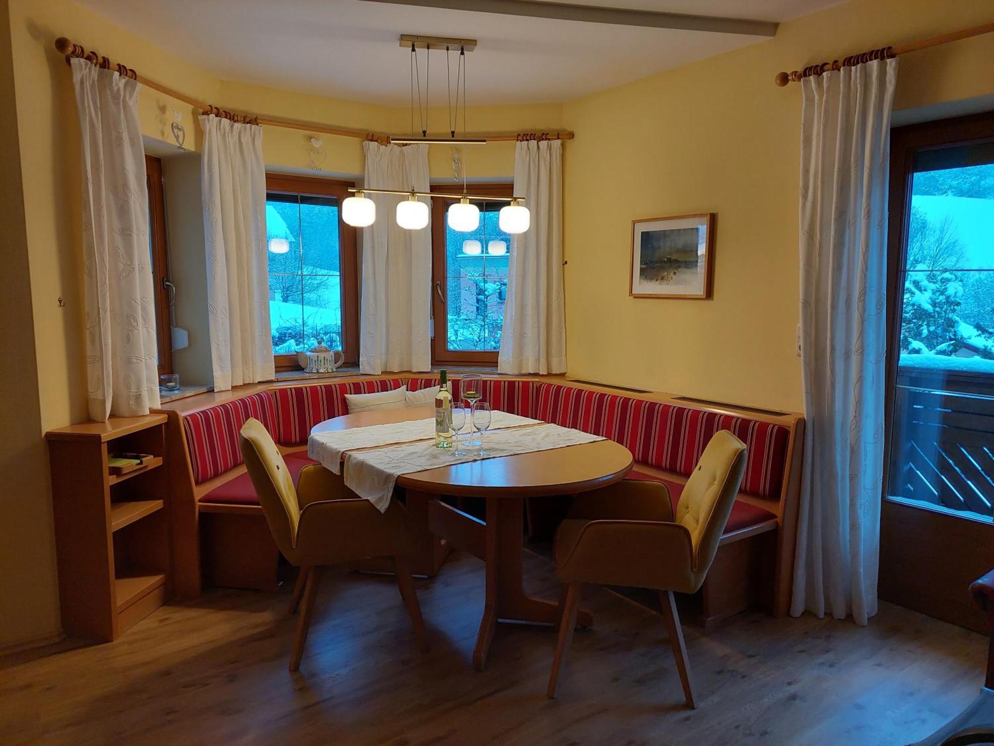 Anna'S Home - Ferienwohnungen Ratsch an der Weinstraße Стая снимка